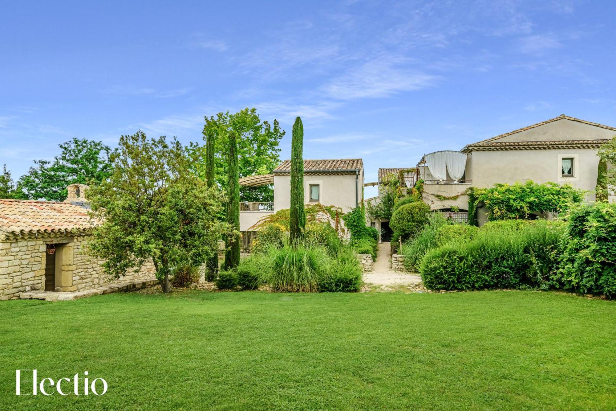 Oppède Residence Les Petitons מראה חיצוני תמונה